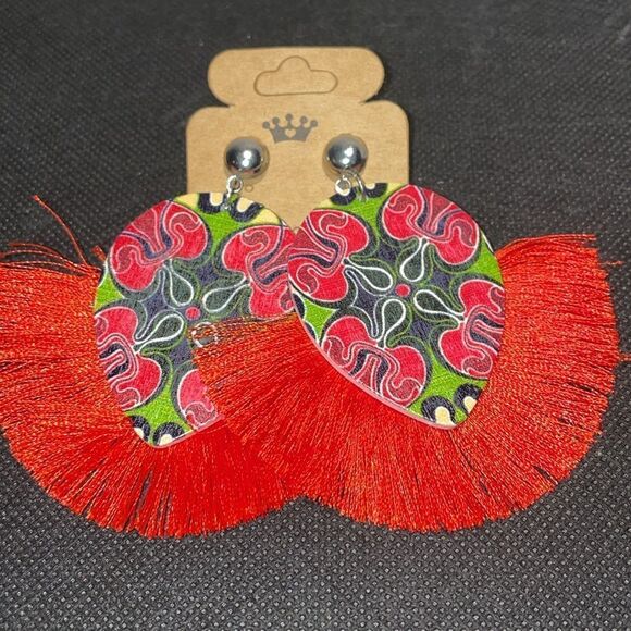 Large hanging earrings - Picture 3 of 4